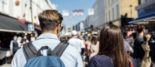 Foto Immigrazione turistica di massa malessere dei residenti overtourism